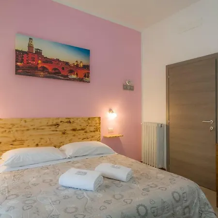 Oda ve Kahvaltı Juliette House Verona