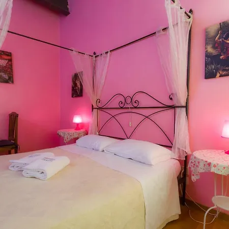 Juliette House Verona